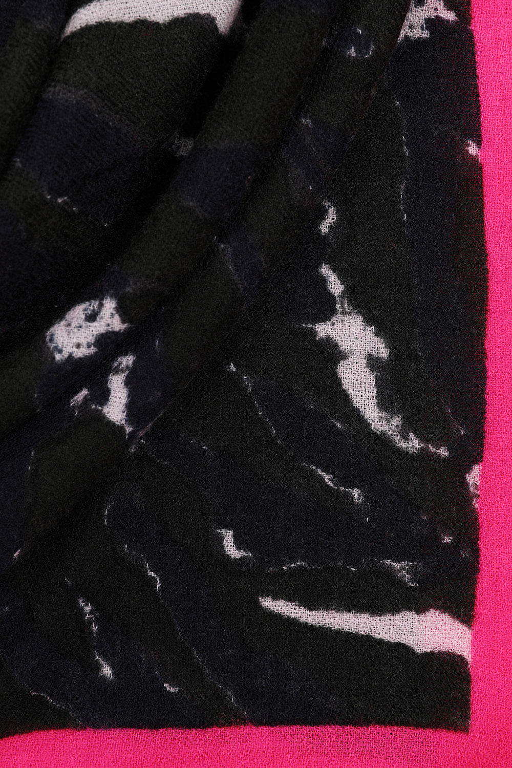 Cashmere Square, Human Earth