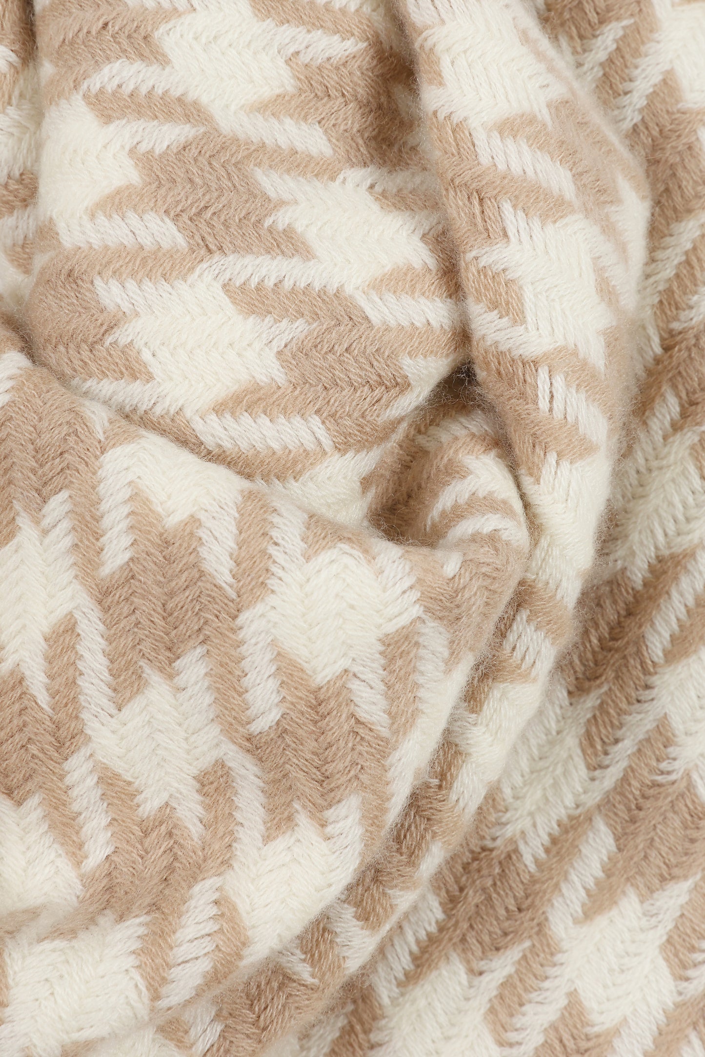 Houndstooth woven wrap Yellowstone